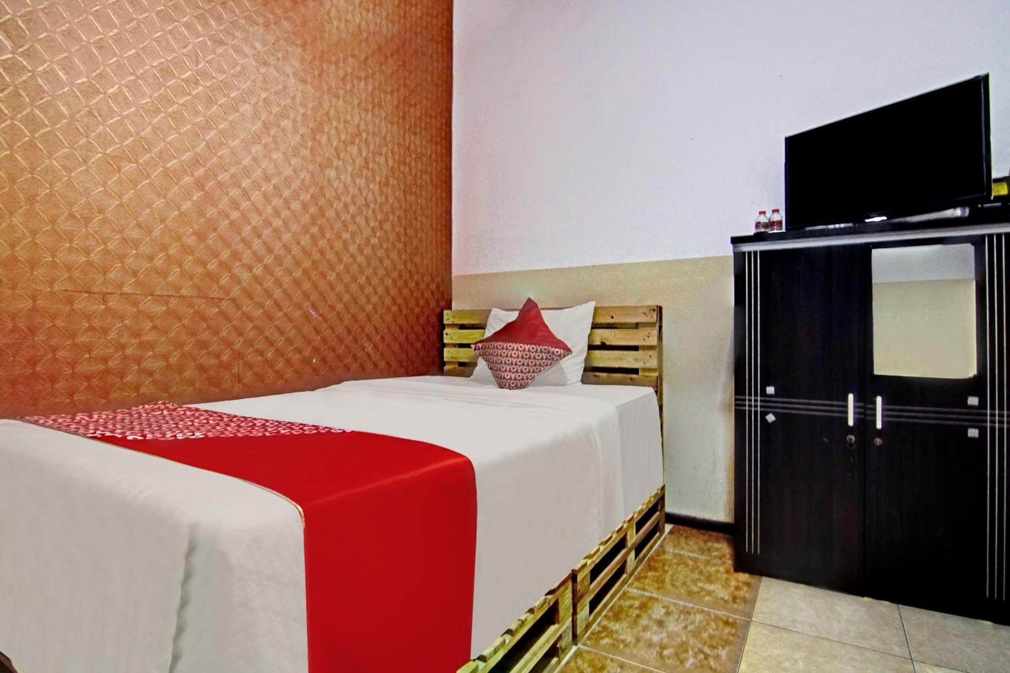 Super Oyo 90358 Poris Residence Syariah Tangerang Eksteriør billede